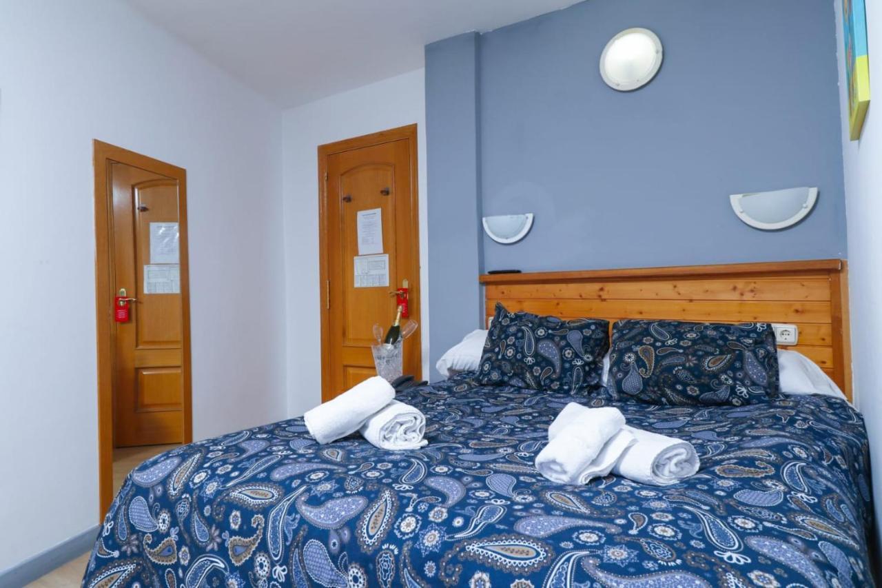 Hotel Merino Pas De La Casa Esterno foto