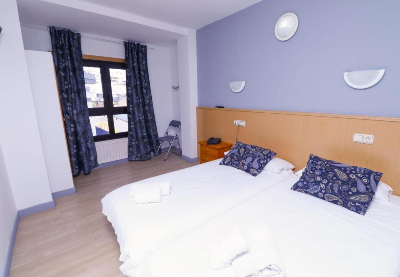 Hotel Merino Pas De La Casa Esterno foto
